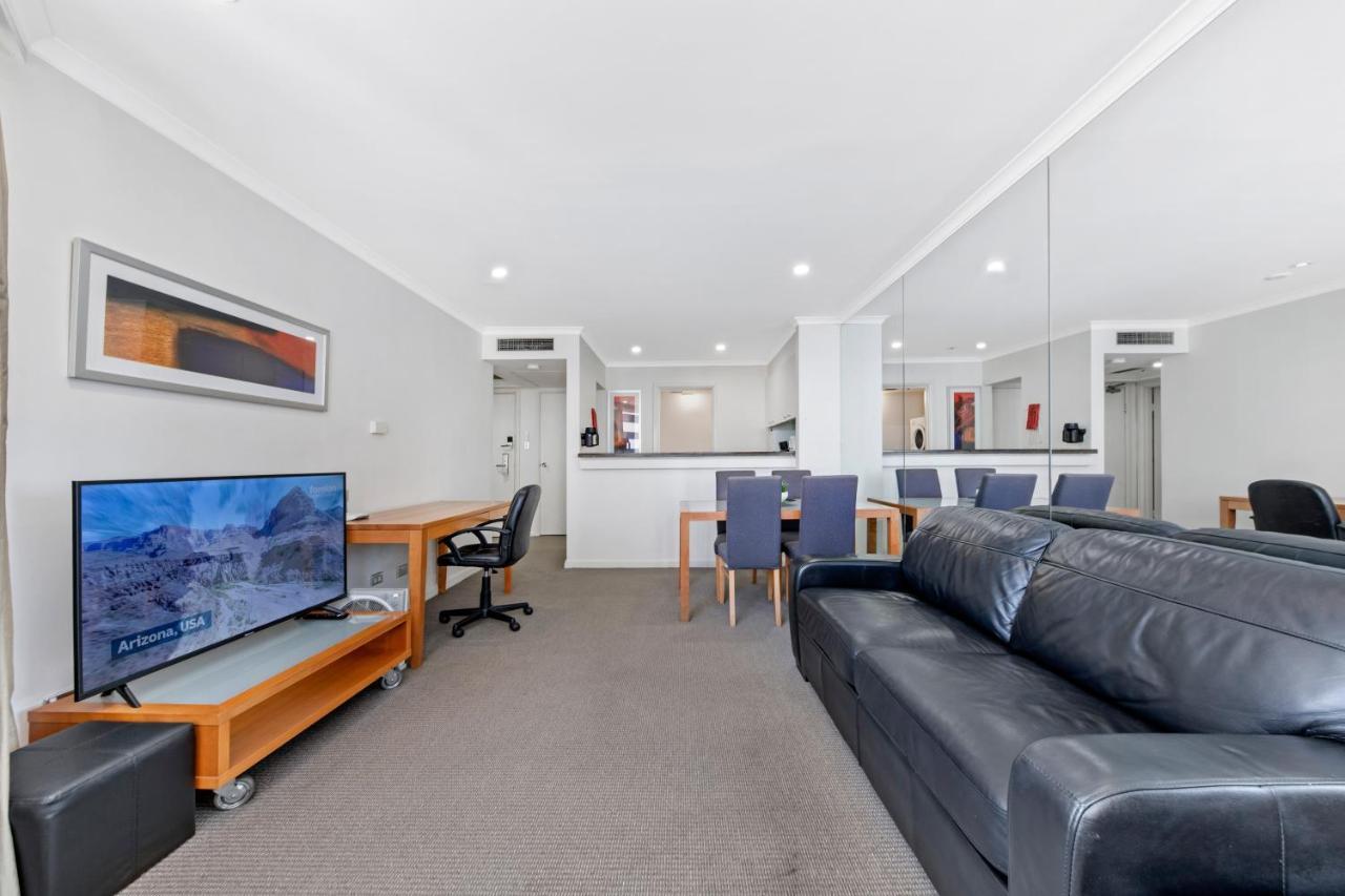 Comfy One Bedroom Apartment In Heart Of The Rocks Сидни Екстериор снимка